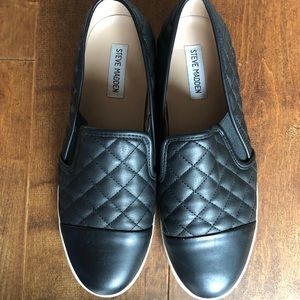 Classic Steve Madden Slip-On Sneaker